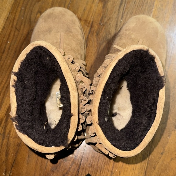 FRINGE UGG BOOTS - Picture 3 of 4